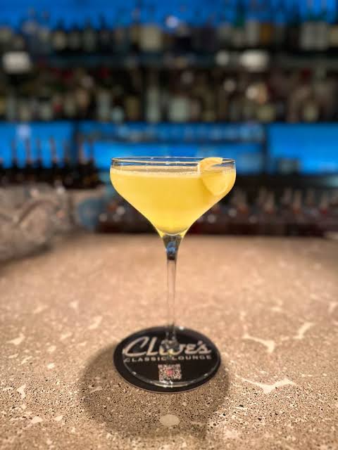 clives classic lounge