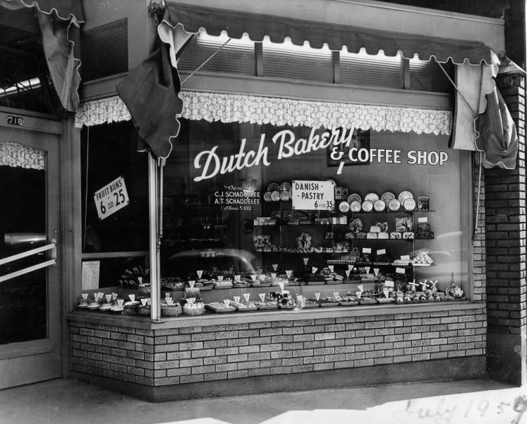 Familiar Favourites – Victoria Restaurants that have Stood the Test of Time