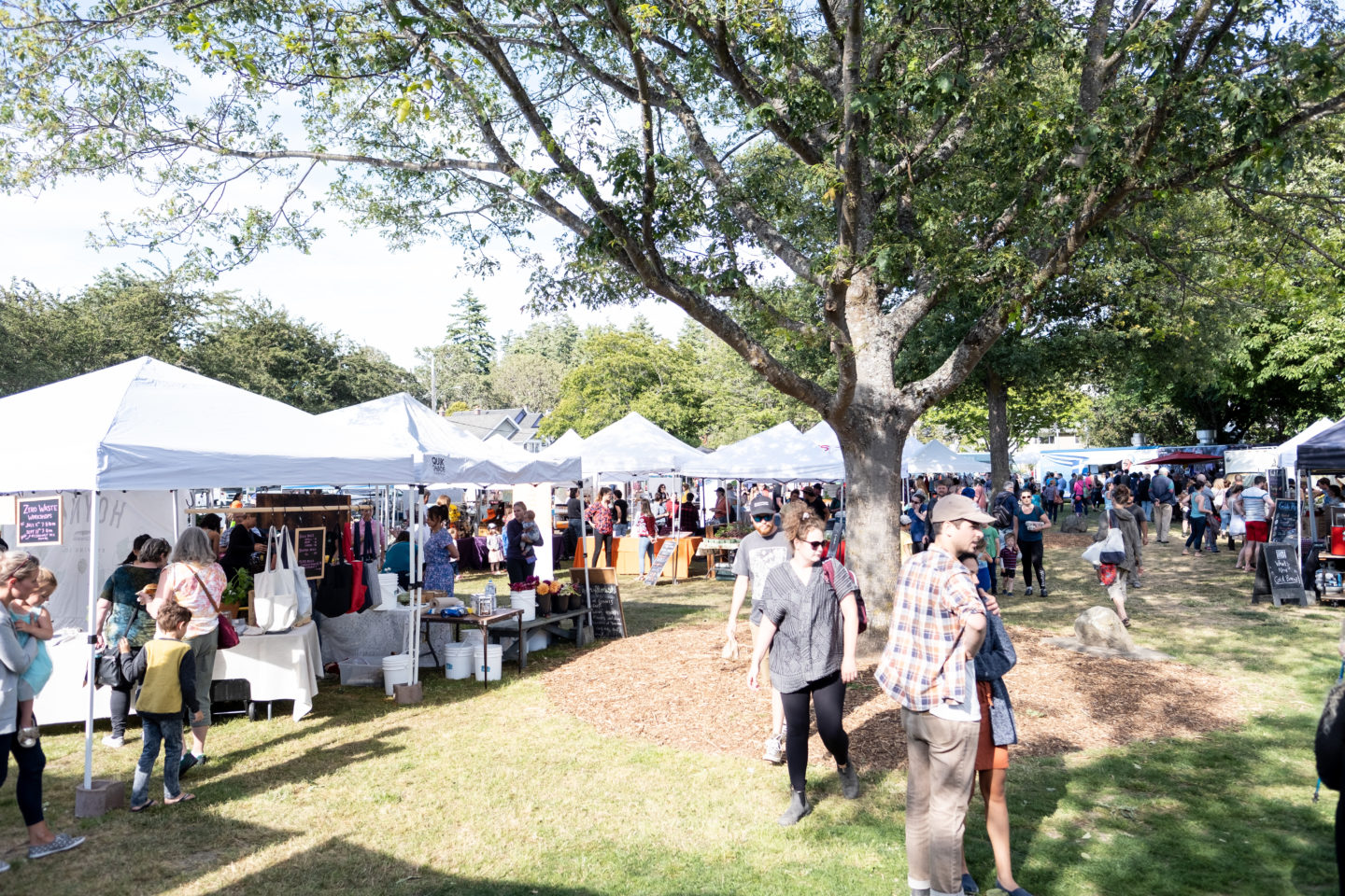 esquimalt farmers market